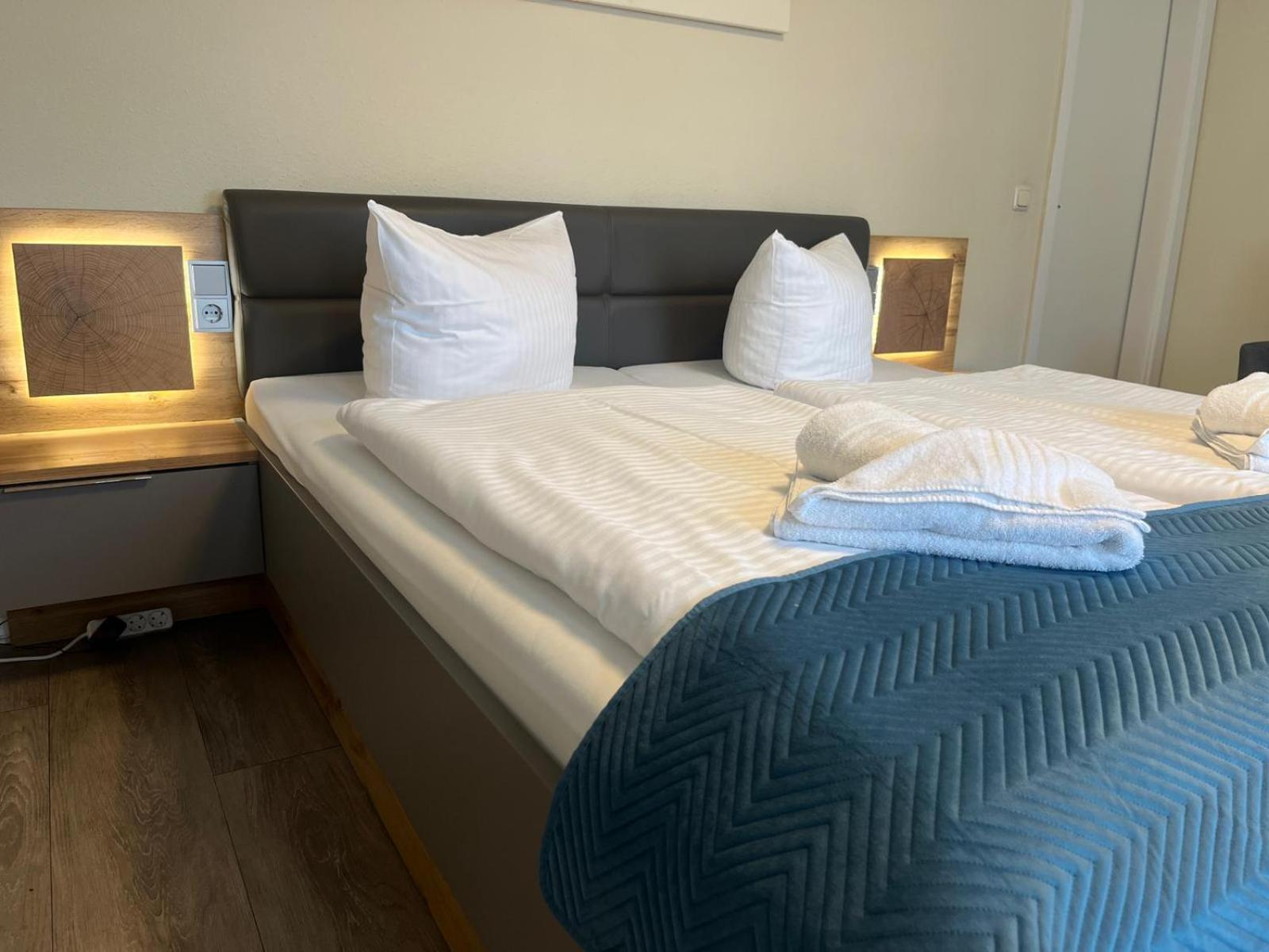 Hotel Pommerscher Hof زينوويتز المظهر الخارجي الصورة