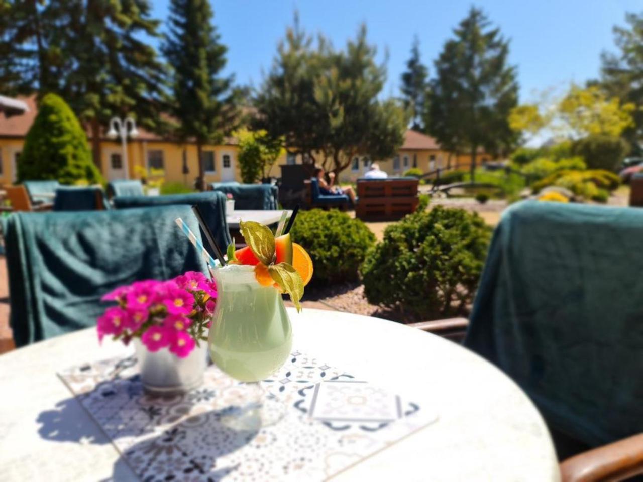 Hotel Pommerscher Hof زينوويتز المظهر الخارجي الصورة